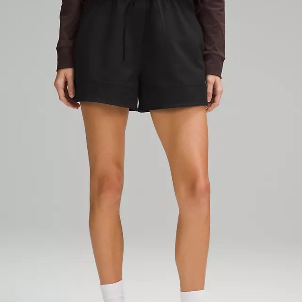 Lululemon Cinchable Waist Black Woven Short 3.5”